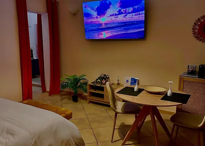 Suite Amare Luxury Apartment